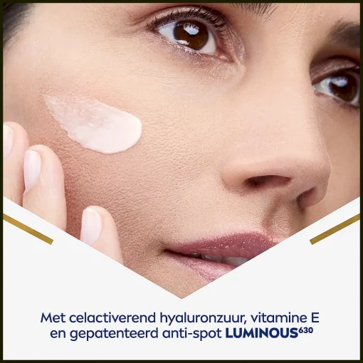 nivea-cellular-luminous-anti-pigment-corrigerend-serum poster 3