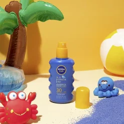Nivea Sun Kids Protect and Hydrate Zonnebrandspray SPF30 200ml - sfeer