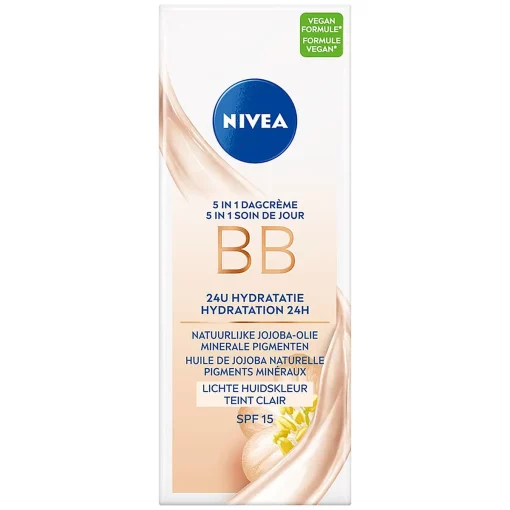 Nivea Essentials 5in1 BB Crème Light SPF15 BB Cream voorzijde