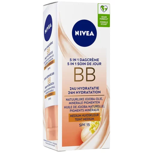 Nivea Essentials 5in1 BB Crème Medium SPF15 Met jojoba-olie Gekleurde Dagcrème Hydrateert en Camoufleert 50ml