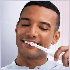 Oral-B IO Gentle Care Opzetborstels 4-Pack White model