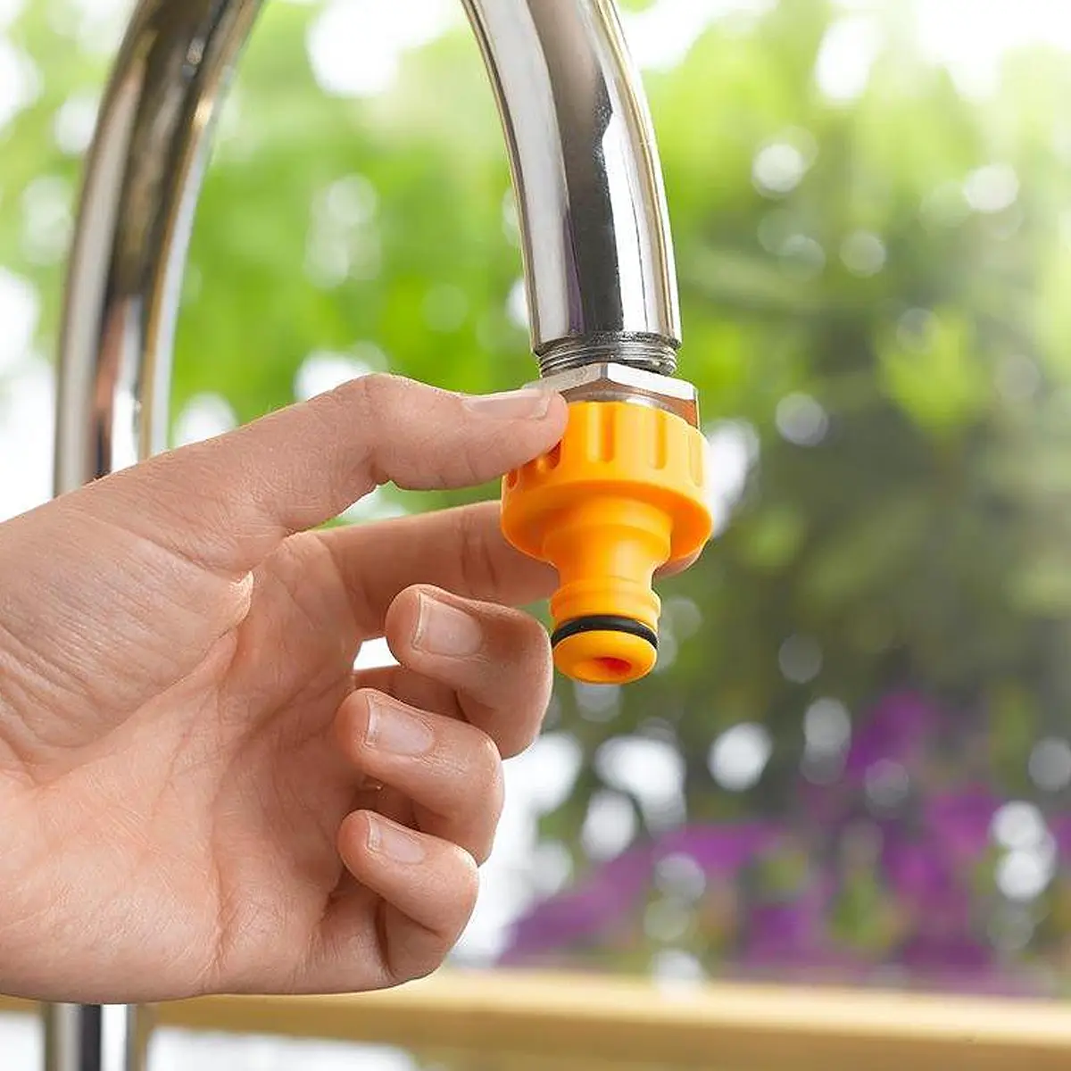 Kraanaansluitstuk binnen met schroefdraad 22mm tot 24mm (2304) 5 Kraanaansluitstuk binnen met schroefdraad 22mm tot 24mm