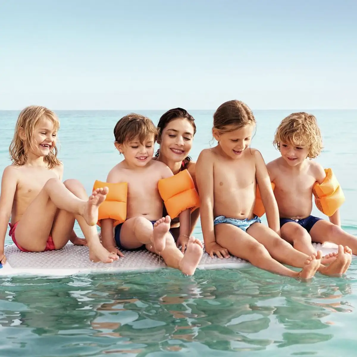 Garnier Ambre Solaire Kids zonnebrandmelk SPF50+ Zonnebrand voor de kinderhuid 200ml 6 Garnier Ambre Solaire Kids zonnebrandmelk SPF50+ Zonnebrand voor de kinderhuid 200ml