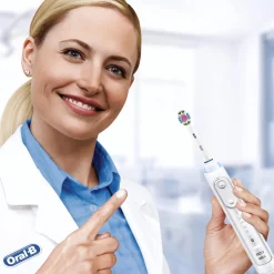 Oral-B 3D White Opzetborstels 4 Stuks met CleanMaximiser