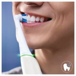 Oral-B iO Ultimate Clean White 6-Pack